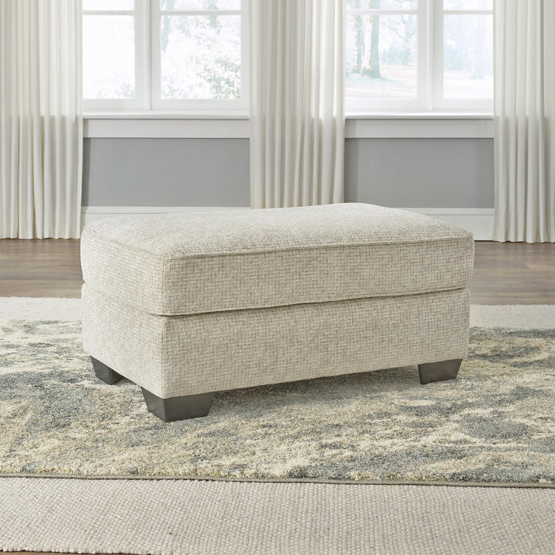 Benchcraft Haisley Fabric Ottoman 3890114 IMAGE 5