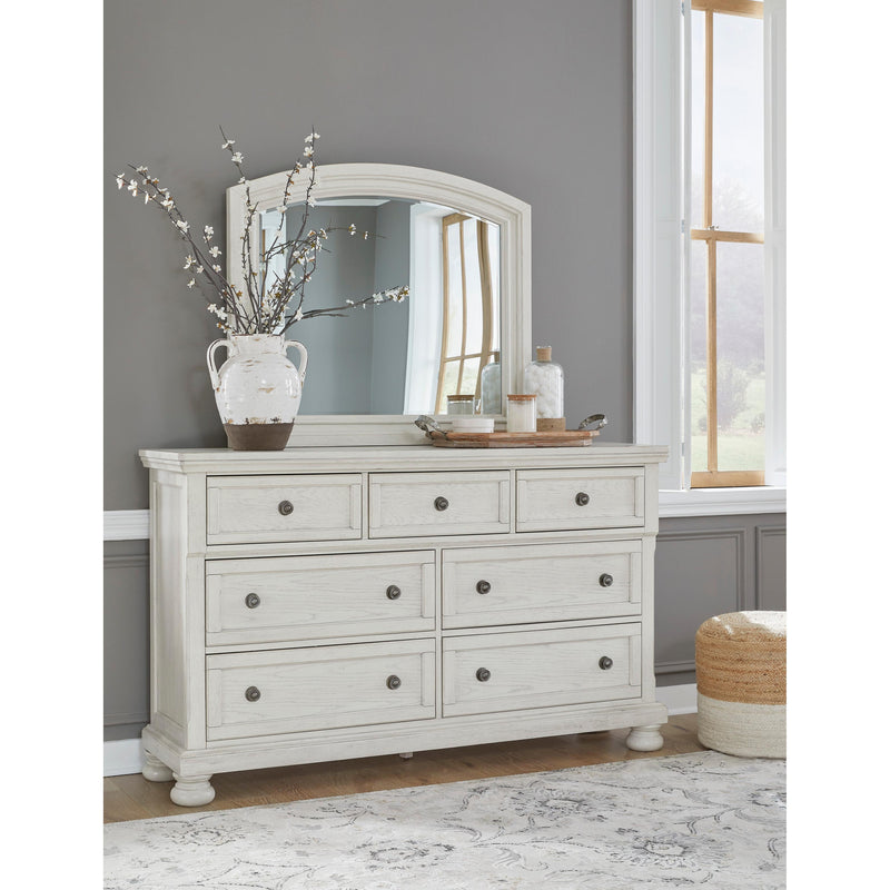 Signature Design by Ashley Robbinsdale 7-Drawer Dresser B742-31 IMAGE 6