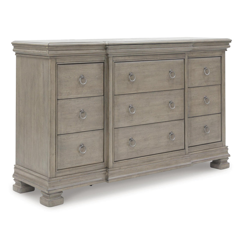 Signature Design by Ashley Lexorne 9-Drawer Dresser B924-31 IMAGE 1