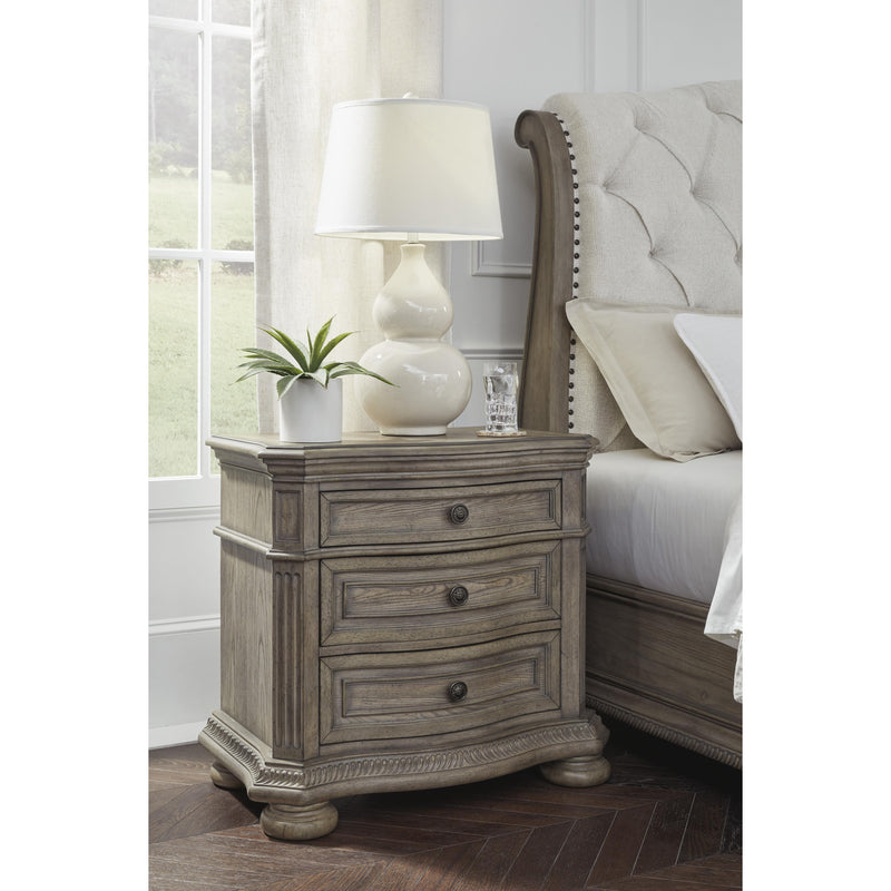 Signature Design by Ashley Ardenfield 3-Drawer Nightstand B944-93 IMAGE 6